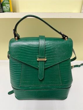 Divina Firenze (Made in Italy) Green Moc-Croc Leather Convertible Backpack